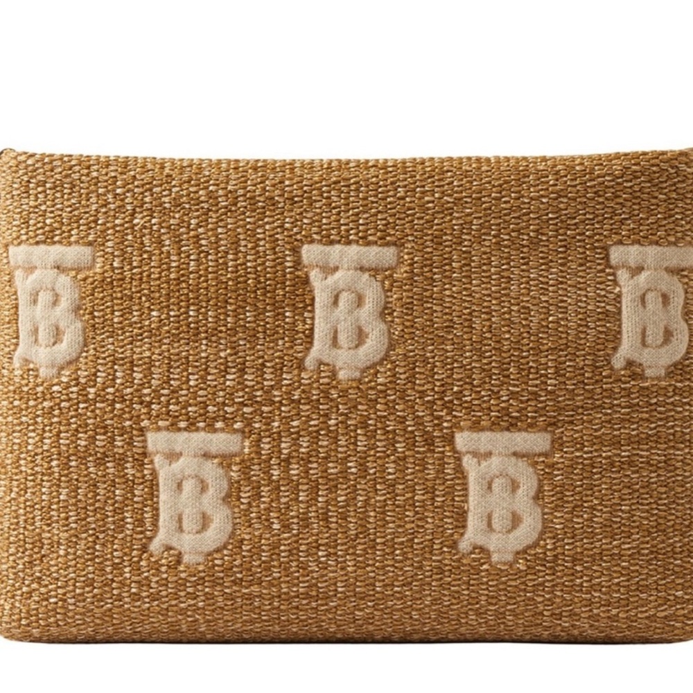 Burberry raffia bag ❤️